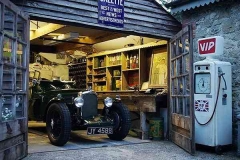 Garages, Shops and Workspaces