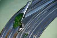 hood-ornaments-89987105.H2boFiQd