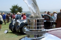 hood-ornaments-FalconGlass