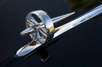 hood-ornaments-Plymouth_Roadrunner