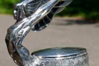hood-ornaments-stunnningladyhood
