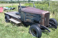 Doodlebugs, Scrambolas, Jitterbugs, Field Crawlers and Other Farm Rigs