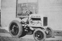 Doodlebugs, Scrambolas, Jitterbugs, Field Crawlers and Other Farm Rigs