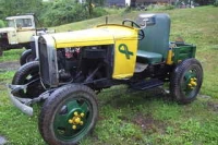 Doodlebugs, Scrambolas, Jitterbugs, Field Crawlers and Other Farm Rigs