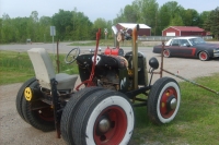 Doodlebugs, Scrambolas, Jitterbugs, Field Crawlers and Other Farm Rigs