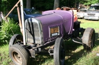 Doodlebugs, Scrambolas, Jitterbugs, Field Crawlers and Other Farm Rigs