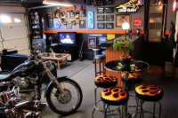 Vehicular_Furnishings_and_Automotive_Decor_-_Man_Cave_-_Car_Part_Art_1518