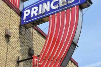 Vintage_Signs_and_Neon_Lights_12