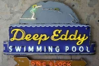 Vintage_Signs_and_Neon_Lights_3