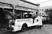 Vintage-Tow-Trucks-Wreckers-Car-Haulers-02