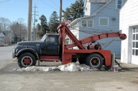 Vintage-Tow-Trucks-Wreckers-Car-Haulers-03