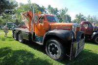Vintage-Tow-Trucks-Wreckers-Car-Haulers-05