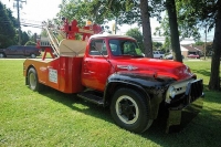 Vintage-Tow-Trucks-Wreckers-Car-Haulers-08