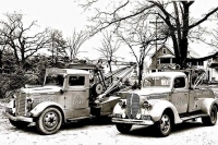 Vintage-Tow-Trucks-Wreckers-Car-Haulers-115