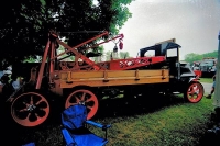 Vintage-Tow-Trucks-Wreckers-Car-Haulers-127