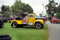 Vintage-Tow-Trucks-Wreckers-Car-Haulers-129