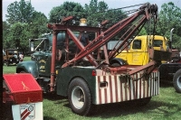 Vintage-Tow-Trucks-Wreckers-Car-Haulers-133