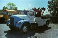 Vintage-Tow-Trucks-Wreckers-Car-Haulers-137