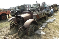 Vintage-Tow-Trucks-Wreckers-Car-Haulers-164