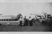 Vintage-Tow-Trucks-Wreckers-Car-Haulers-184