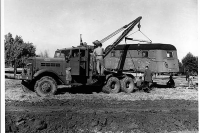 Vintage-Tow-Trucks-Wreckers-Car-Haulers-205