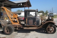 Vintage-Tow-Trucks-Wreckers-Car-Haulers-35