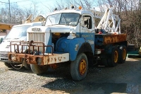 Vintage-Tow-Trucks-Wreckers-Car-Haulers-40