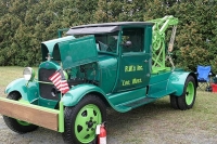 Vintage-Tow-Trucks-Wreckers-Car-Haulers-52