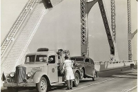 Vintage-Tow-Trucks-Wreckers-Car-Haulers-54