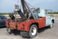 Vintage-Tow-Trucks-Wreckers-Car-Haulers-89