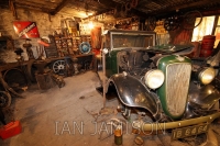 Garage_and_Workshop_Ideas_72