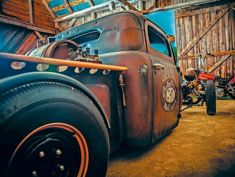 Rebel Custom Rods and Motorcycles Shop Truck