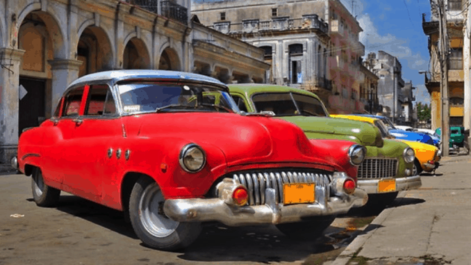 Classic Cars in Cuba