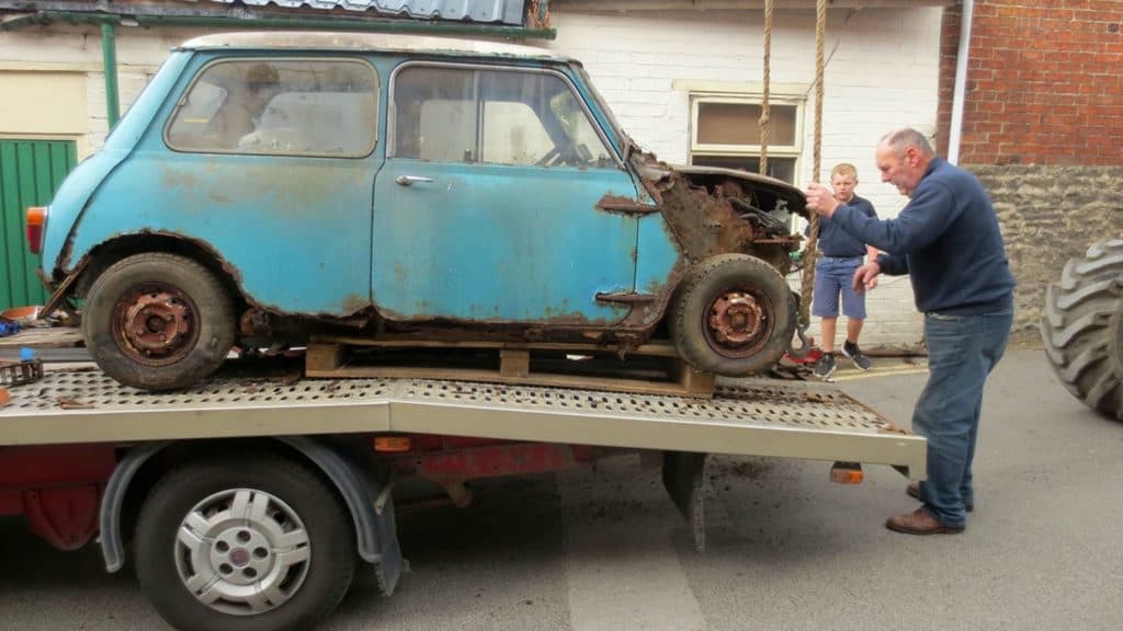 Rusty Mini Cooper Stored 40 Years Sold at Auction