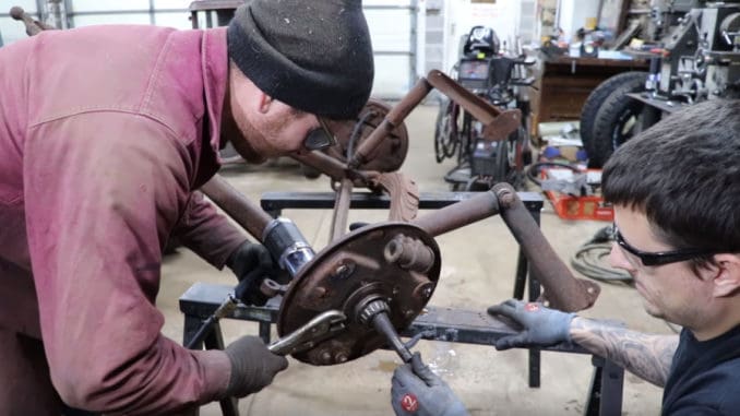 How To Disassemble An Early Ford Straight Axle with Stuck Rusty Bolts