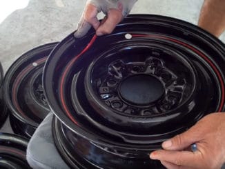 How To Pinstripe Wheels