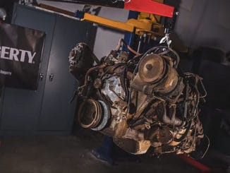 Resurrecting a Rusty Buick Nailhead V-8