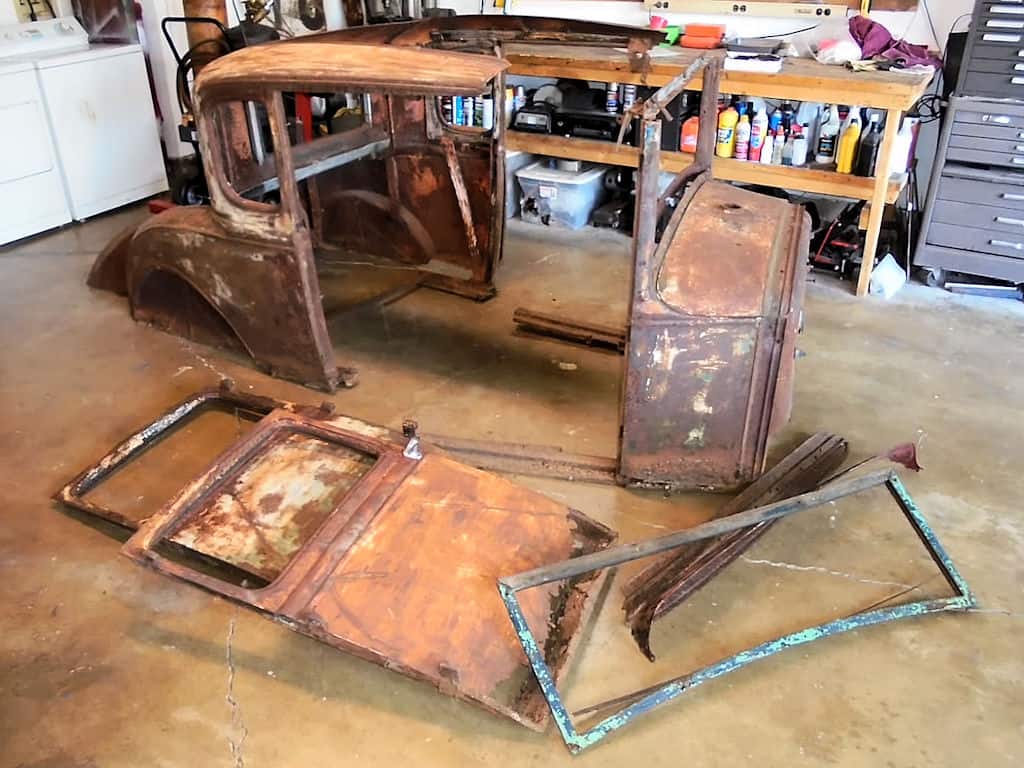 1931 Ford Model A Body in Pieces