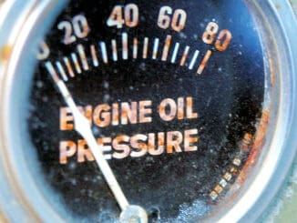 Engine Oil Pressure Gauge
