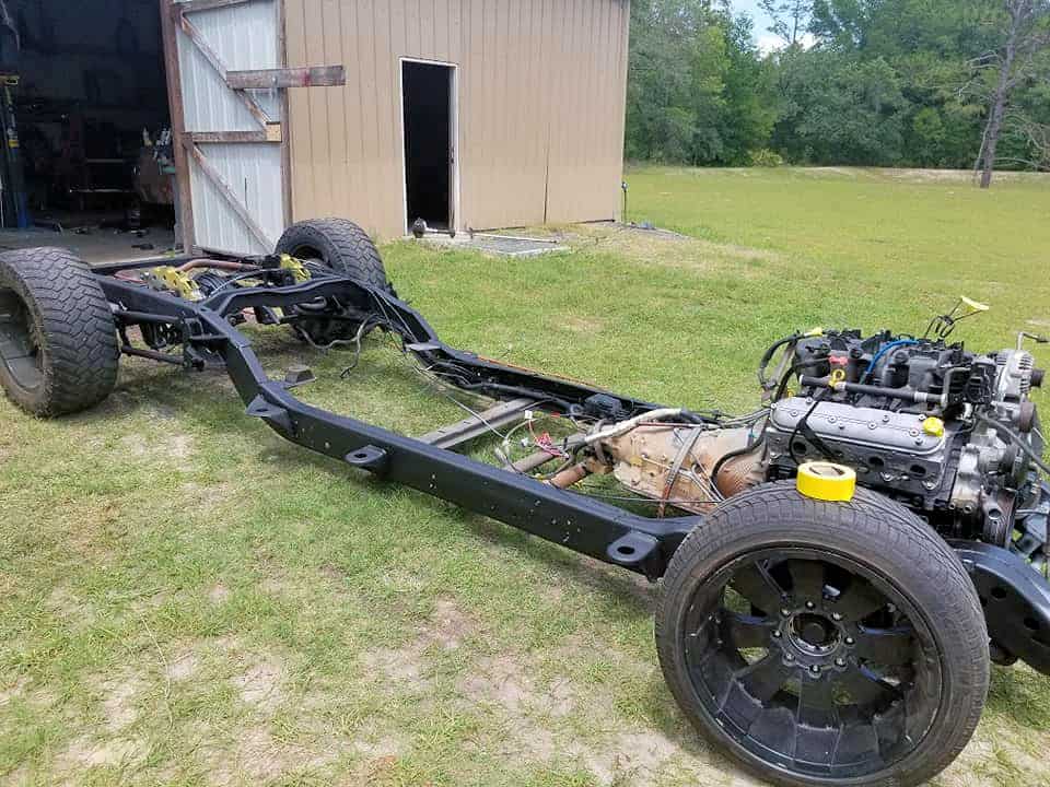 2005 Chevrolet Chassis and 6L LS Engine Donor